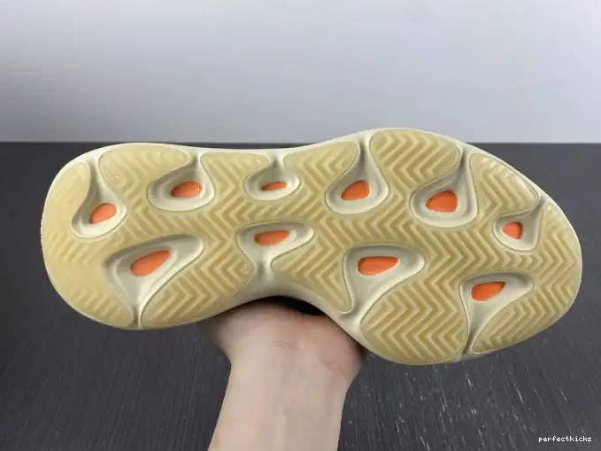 Adidas Salt 700 Fade ID1674 V3 Yeezy 0701